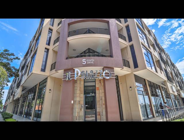 2 BEDROOM APARTMENT FOR SALE IN UMHLANGA RIDGE